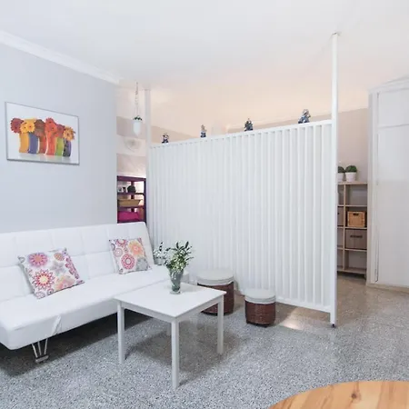 Homeforguest Canteras Loft, 10 Steps To The *