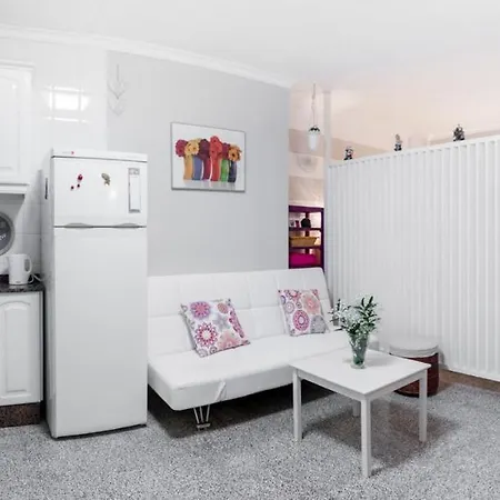 Homeforguest Canteras Loft, 10 Steps To The