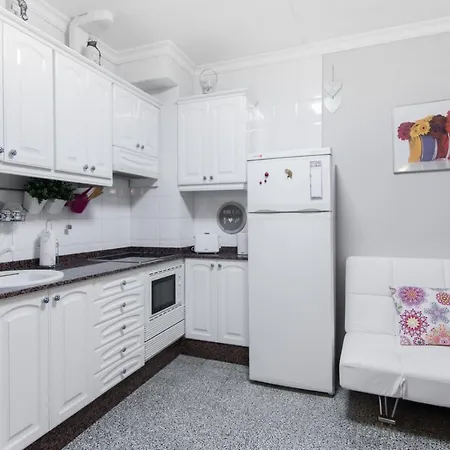 Homeforguest Canteras Loft, 10 Steps To The